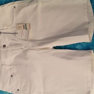Tommy Bahama White Shorts Size 16